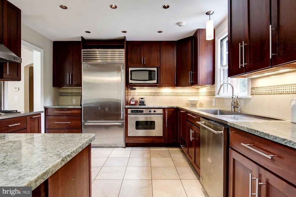 5013 Brookdale Road - Photo 10