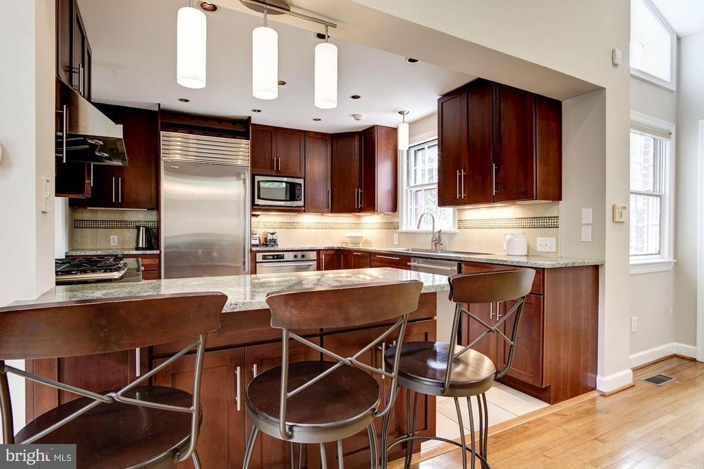5013 Brookdale Road - Photo 9