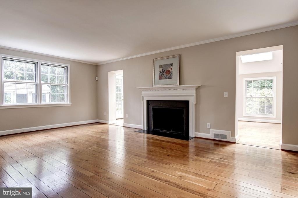 5013 Brookdale Road - Photo 5