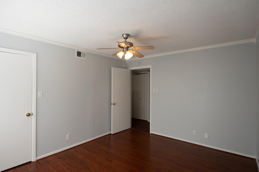 2110 Rio Grande St - Photo 8