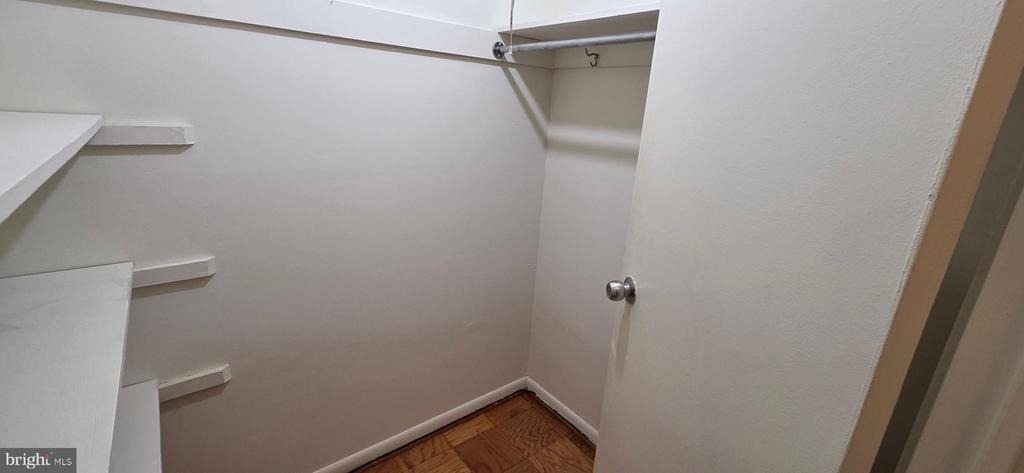 10424 Rockville Pike - Photo 4