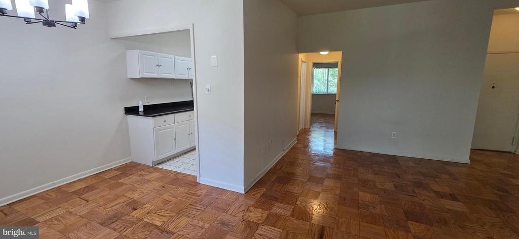 10424 Rockville Pike - Photo 9