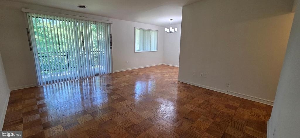 10424 Rockville Pike - Photo 18