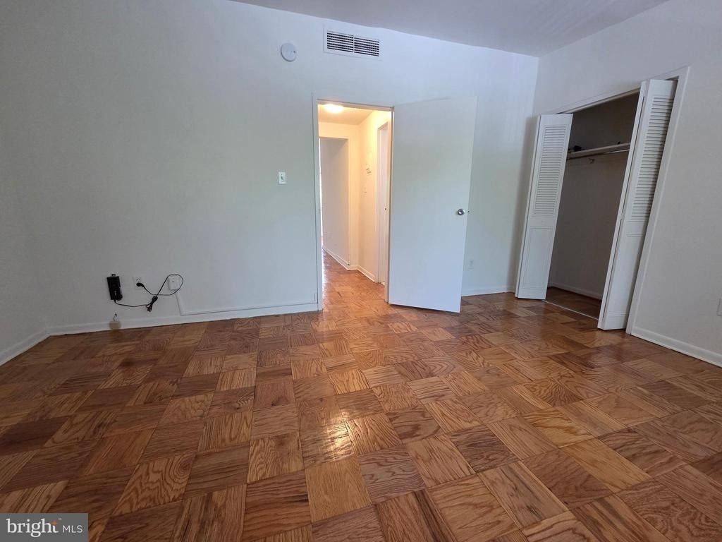 10424 Rockville Pike - Photo 24
