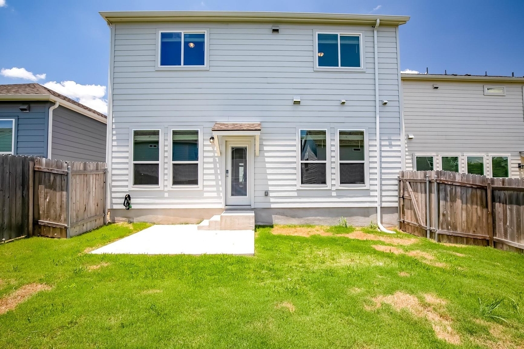 15107 Forum Ave - Photo 24