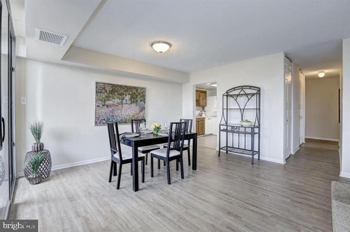 4601 N Park Avenue N - Photo 4