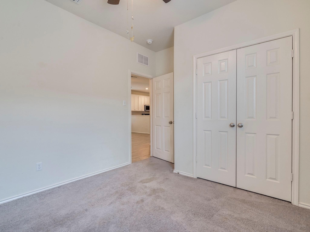 790 Pepperbark Loop - Photo 12