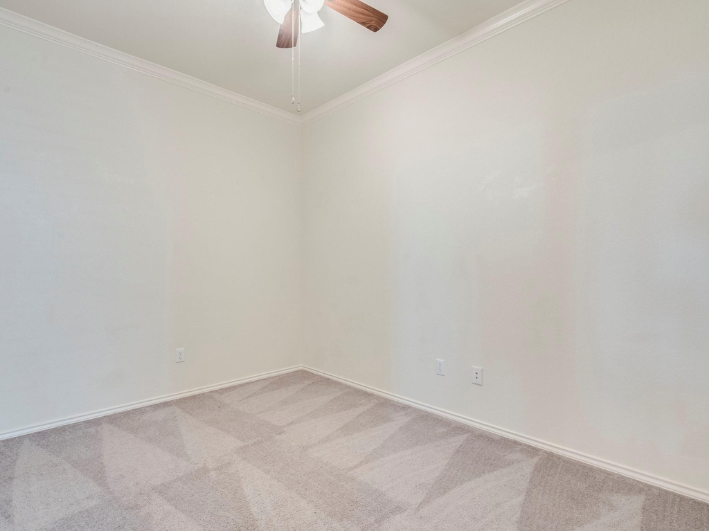 790 Pepperbark Loop - Photo 16