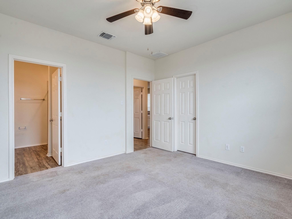 790 Pepperbark Loop - Photo 8
