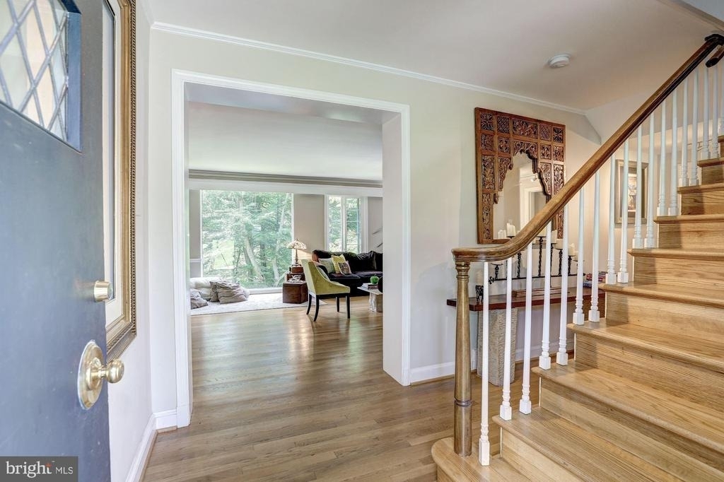 5204 Westwood Drive - Photo 3