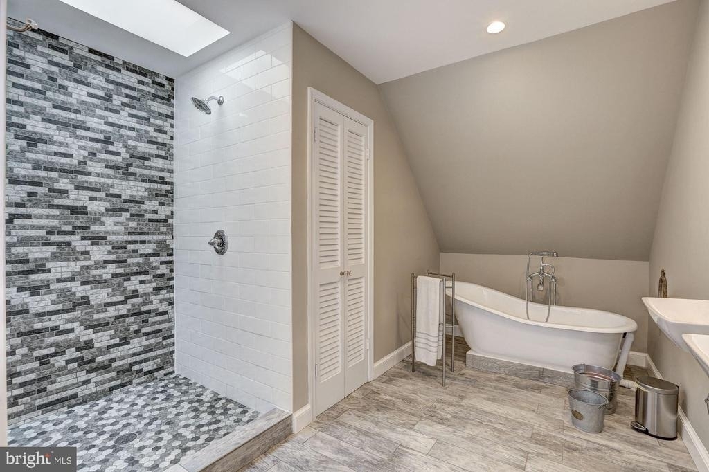 5204 Westwood Drive - Photo 30