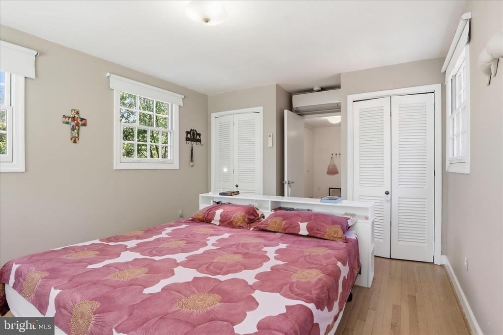 3221 Coquelin Terrace - Photo 17