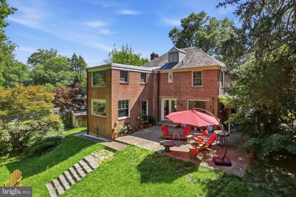 3221 Coquelin Terrace - Photo 37