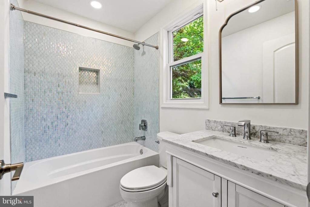 5605 Wood Way - Photo 11