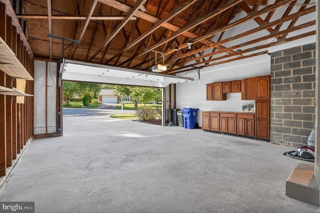 7705 Zulima Court - Photo 33