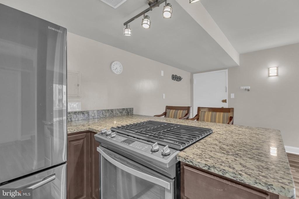 5107 Crossfield Court - Photo 7
