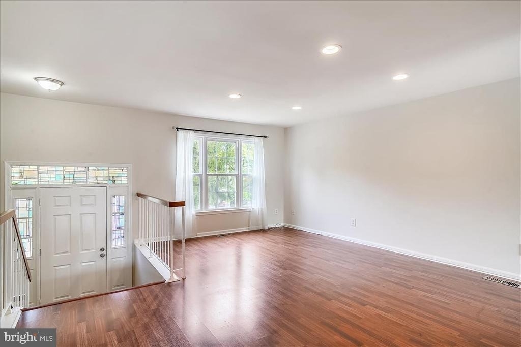 8830 Thomas Lea - Photo 15