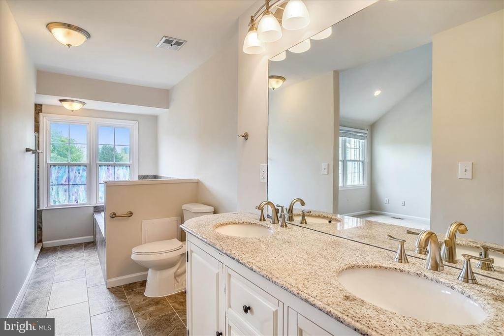 8830 Thomas Lea - Photo 44