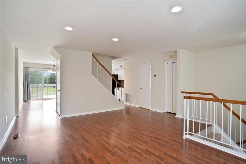 8830 Thomas Lea - Photo 6