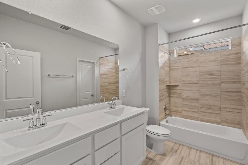 605 W South St St - Photo 12