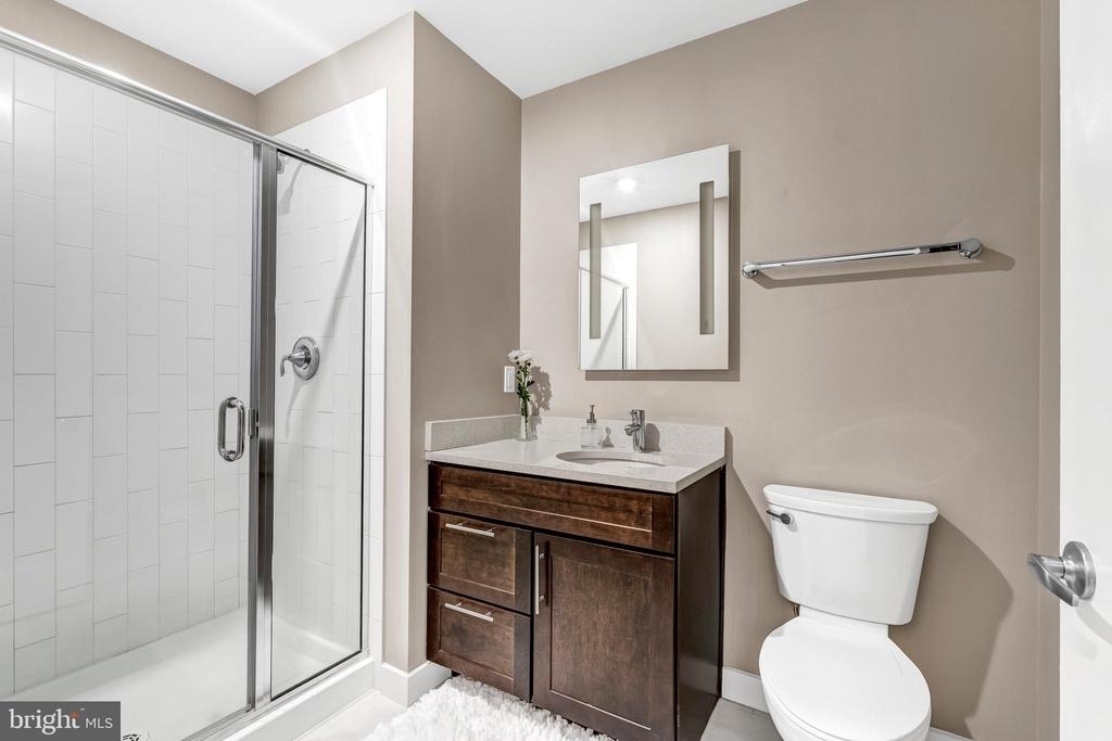 1320 Fenwick Lane - Photo 46