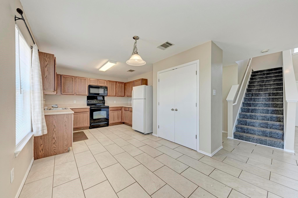 289 Drystone Trl - Photo 13