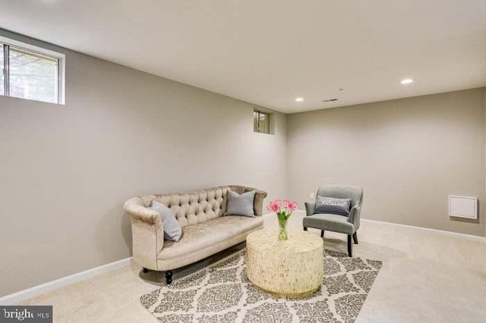 2111 Cambridge Park Court - Photo 32