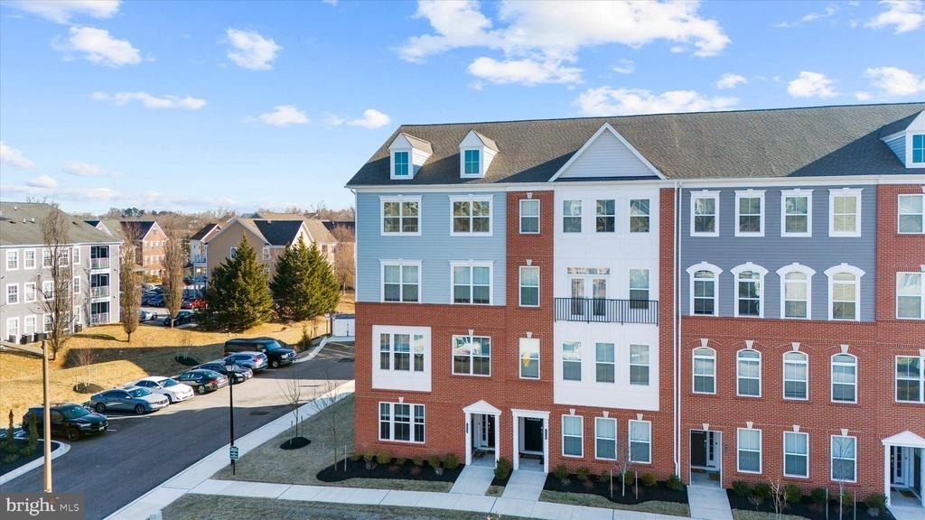 7738 Port Capital Drive - Photo 5