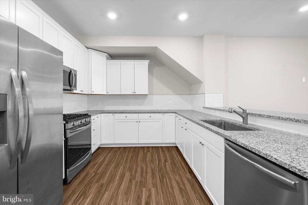 7738 Port Capital Drive - Photo 14