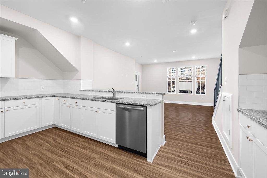 7738 Port Capital Drive - Photo 15
