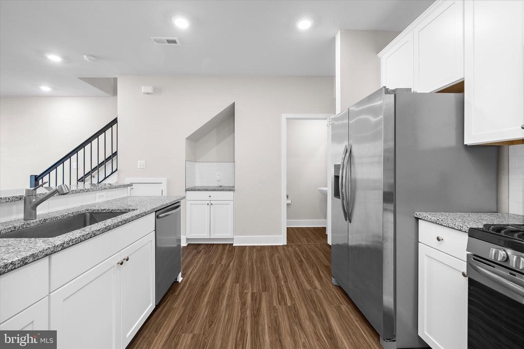 7738 Port Capital Drive - Photo 18