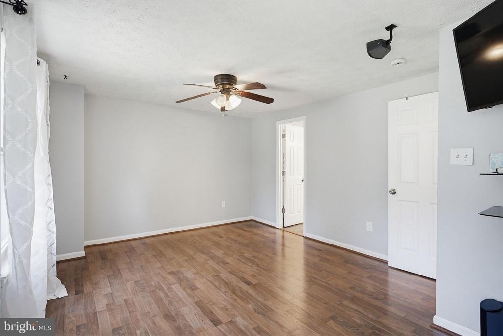 9402 Granite Hill - Photo 16