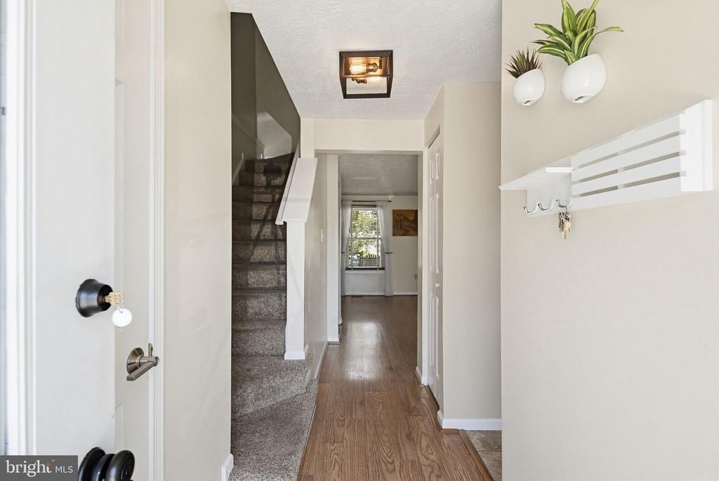 9402 Granite Hill - Photo 6