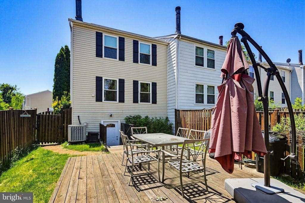 9402 Granite Hill - Photo 34