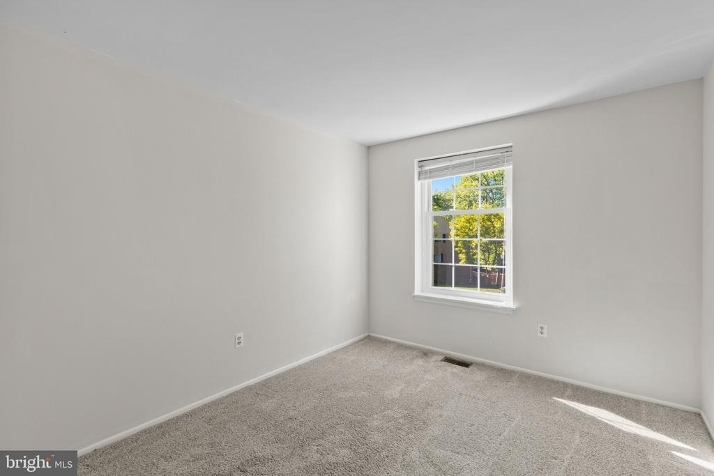 11861 New Country Lane - Photo 24