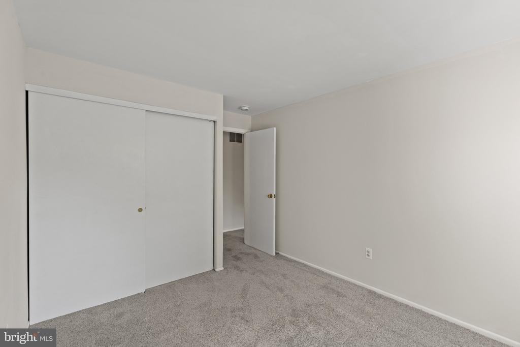 11861 New Country Lane - Photo 25