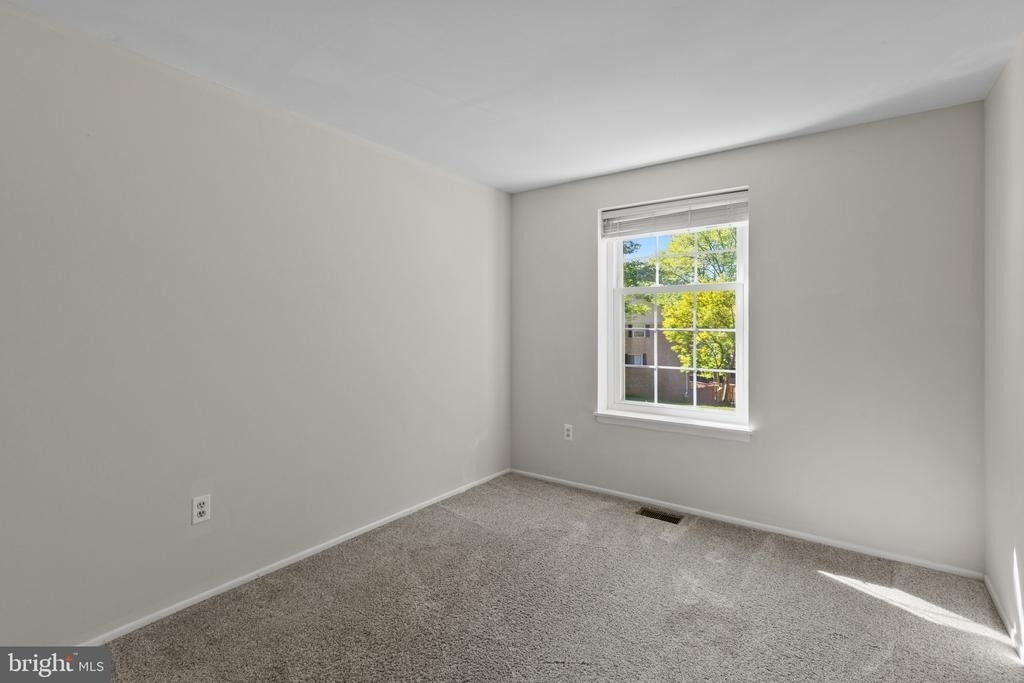 11861 New Country Lane - Photo 20