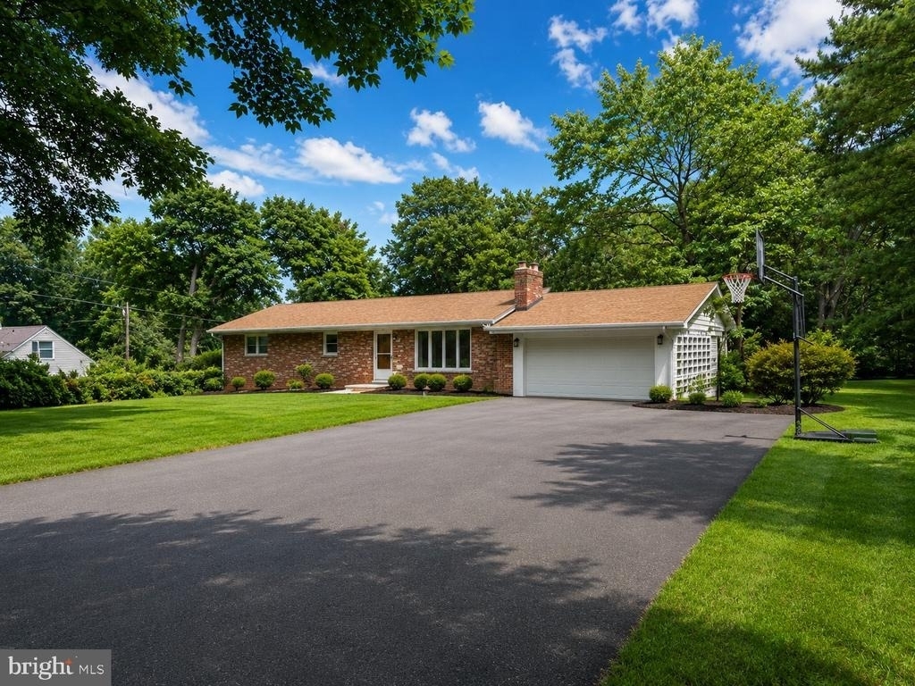 12658 Scaggsville Road - Photo 0