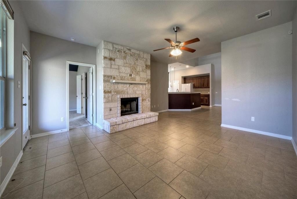 18413 Falcon Pointe Blvd - Photo 7