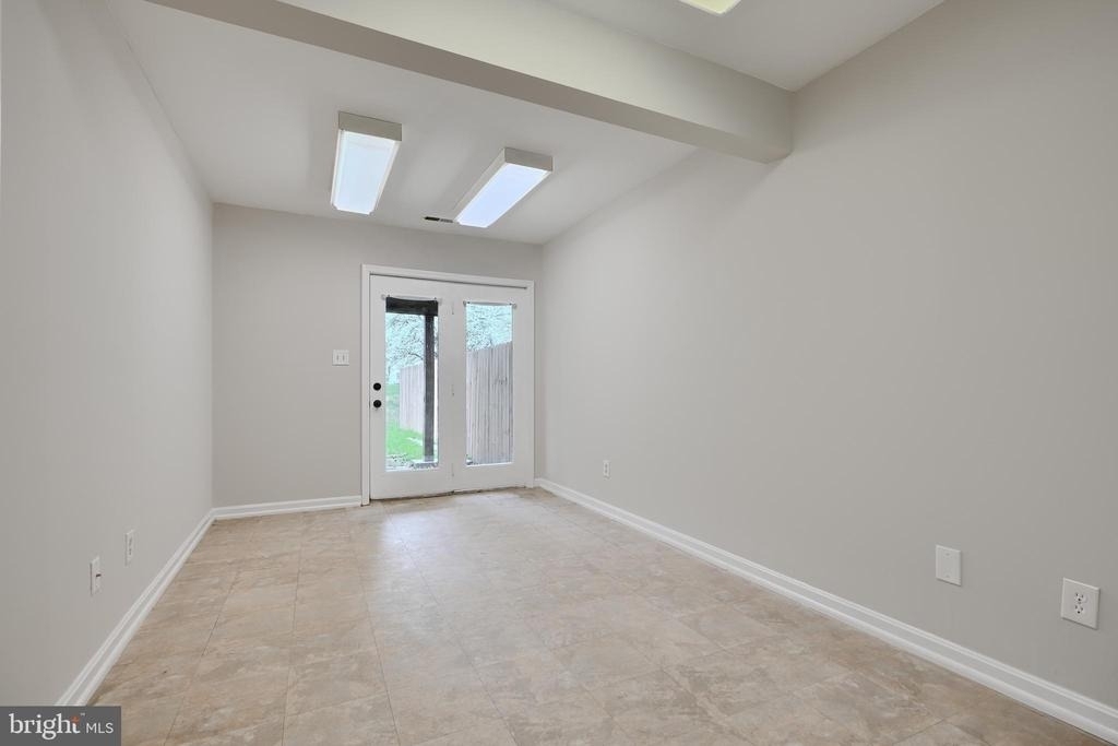 733 Reedy Circle - Photo 24