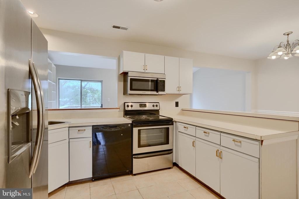 733 Reedy Circle - Photo 4