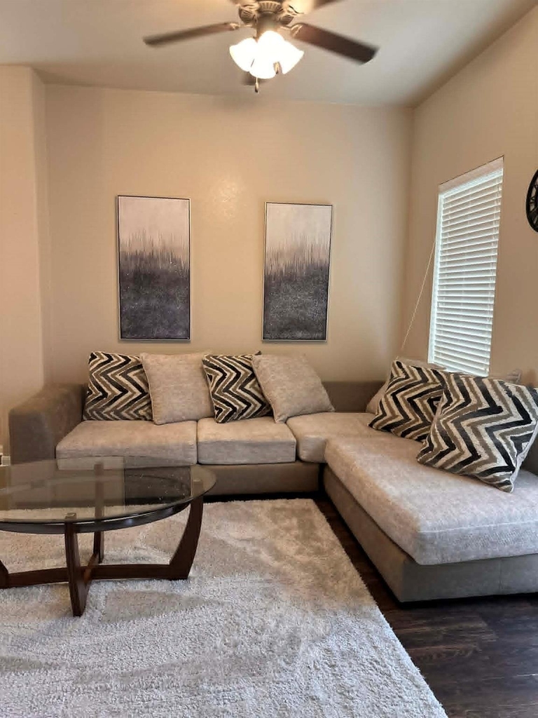 6900 Deorsam Loop - Photo 4