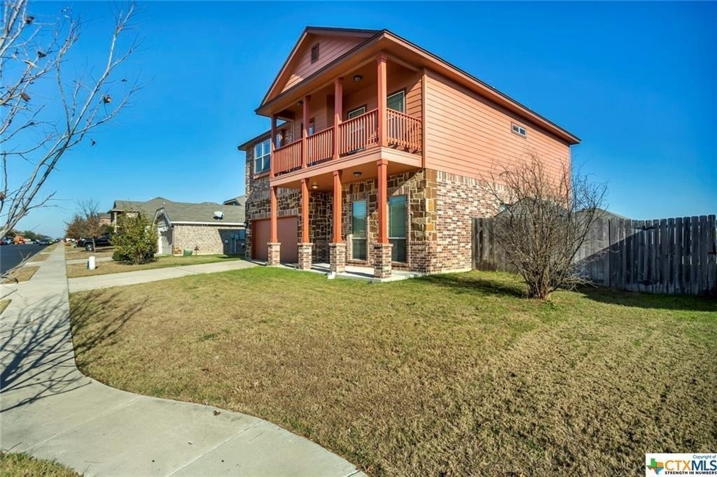 6900 Deorsam Loop - Photo 1