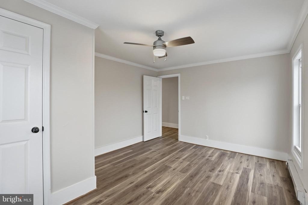 319 E A Street - Photo 14
