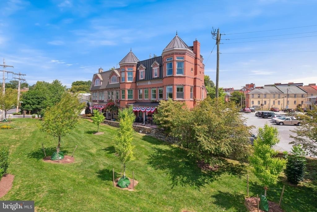50 N Bentz Street - Photo 1