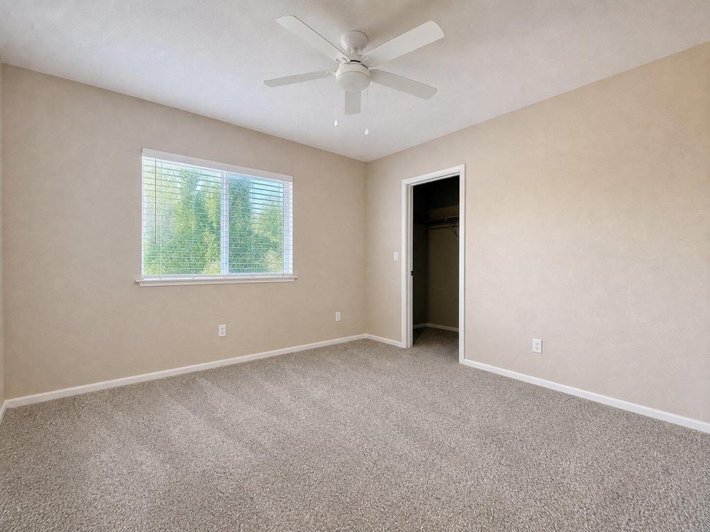 1105 Green Meadow Dr - Photo 15