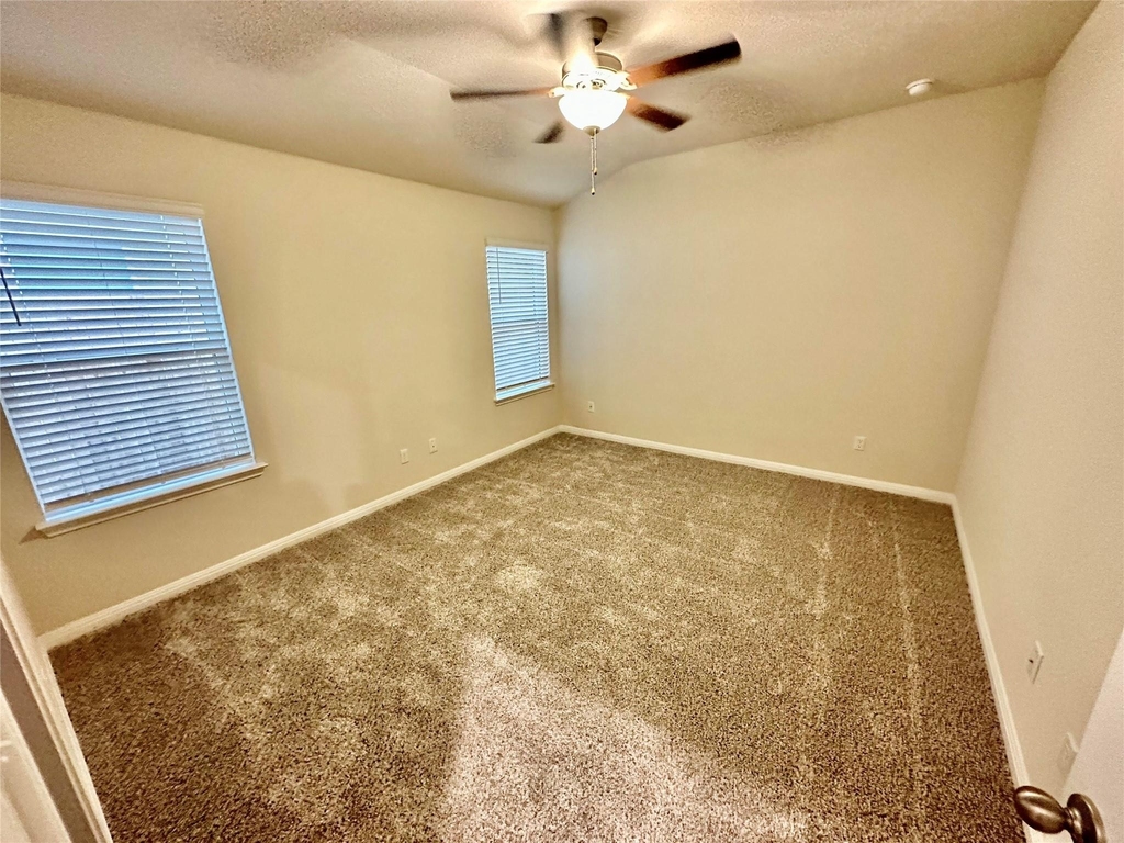 120 Oakdale Meadows Ln - Photo 17