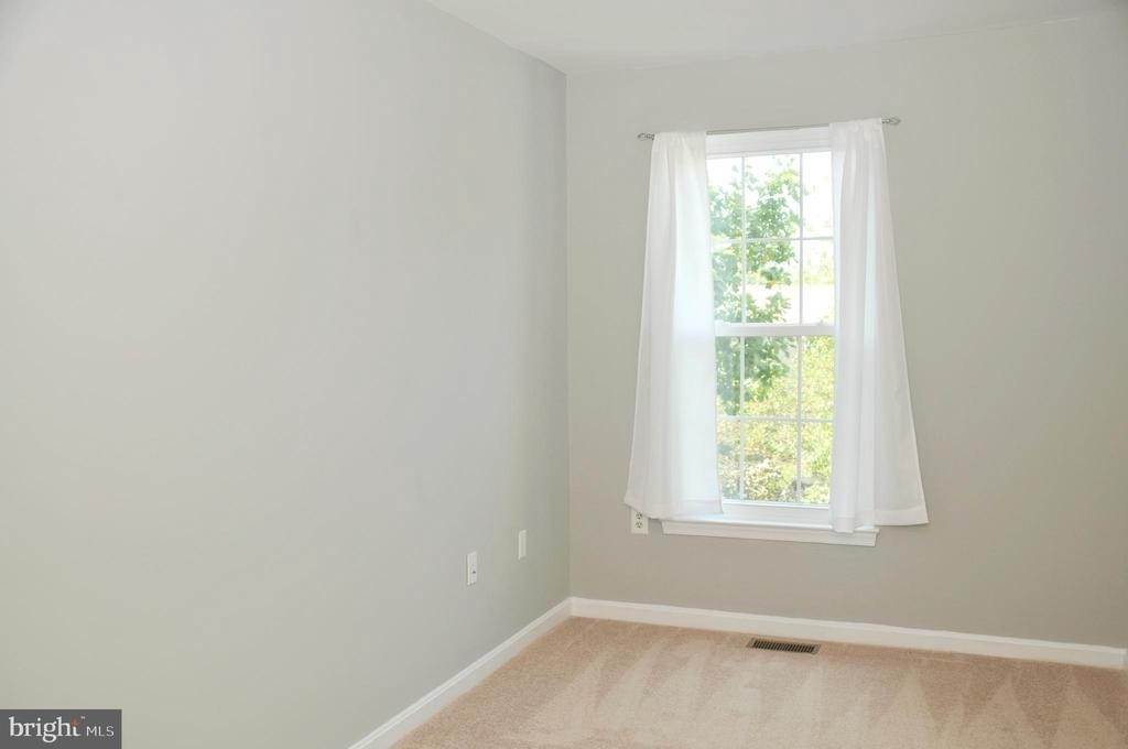 125 North Towne Court - Photo 9