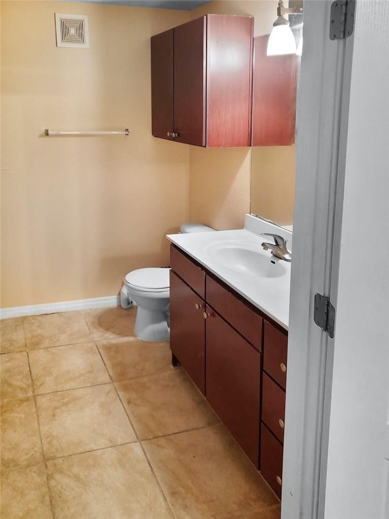 2505 San Gabriel St - Photo 3