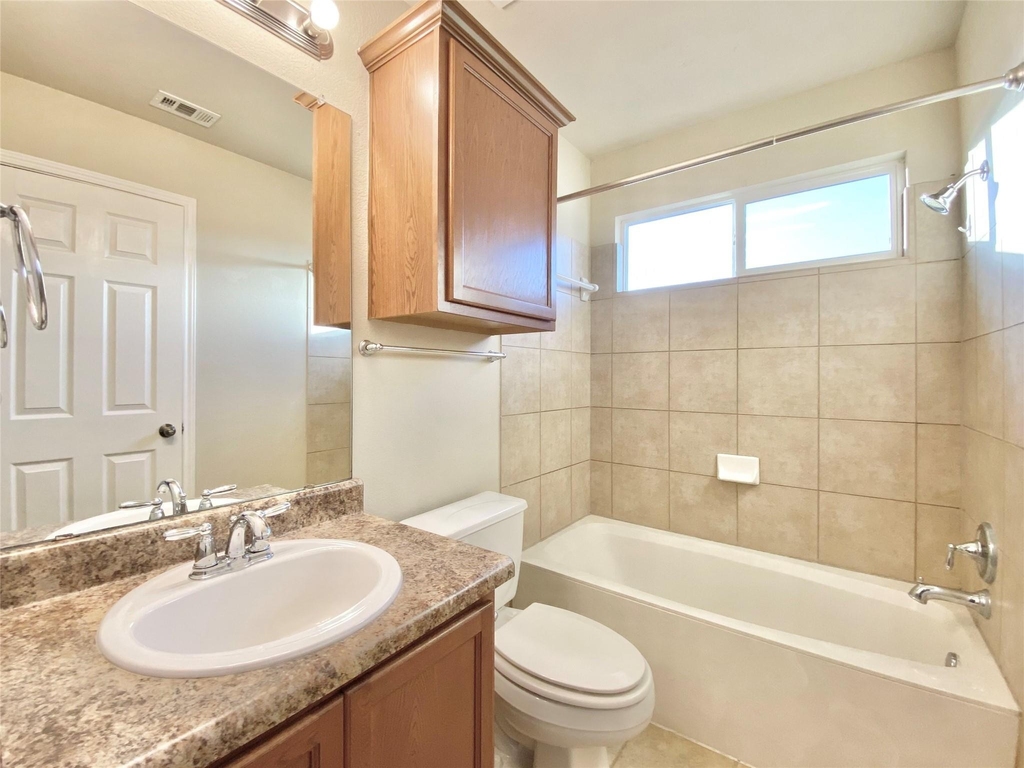 18524 Mammoth Cave Blvd - Photo 18